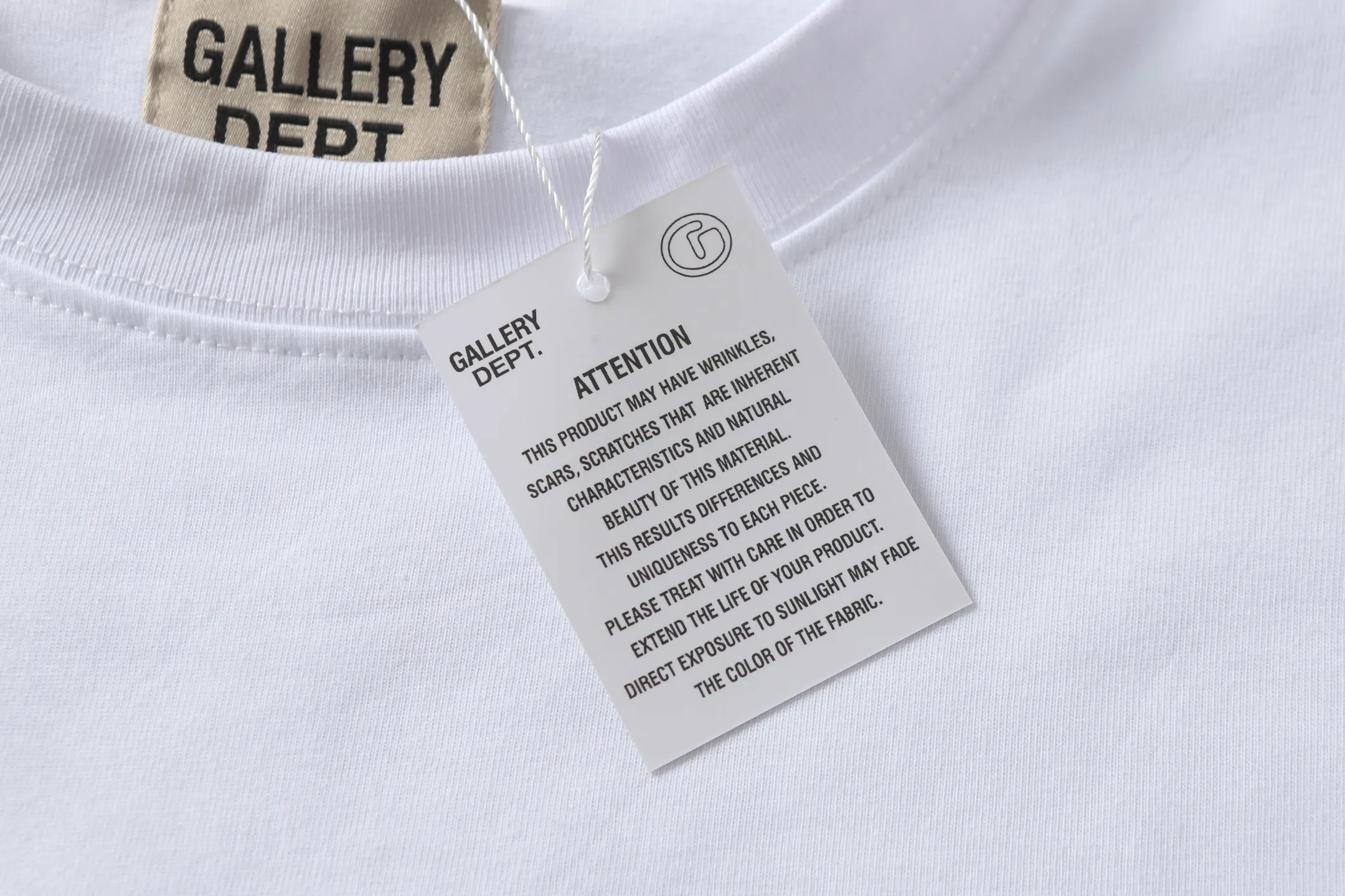 GALLERY.DEPT Summer new short-sleeved model number: D3321P104 Color: black white Size: S M L XL
